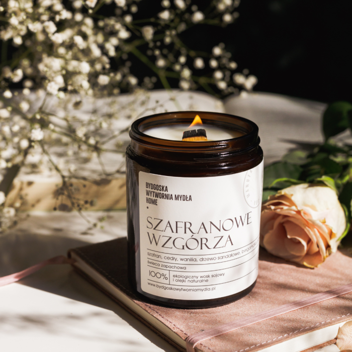 swieca-sojowa-szafranowe-wzgorza.png